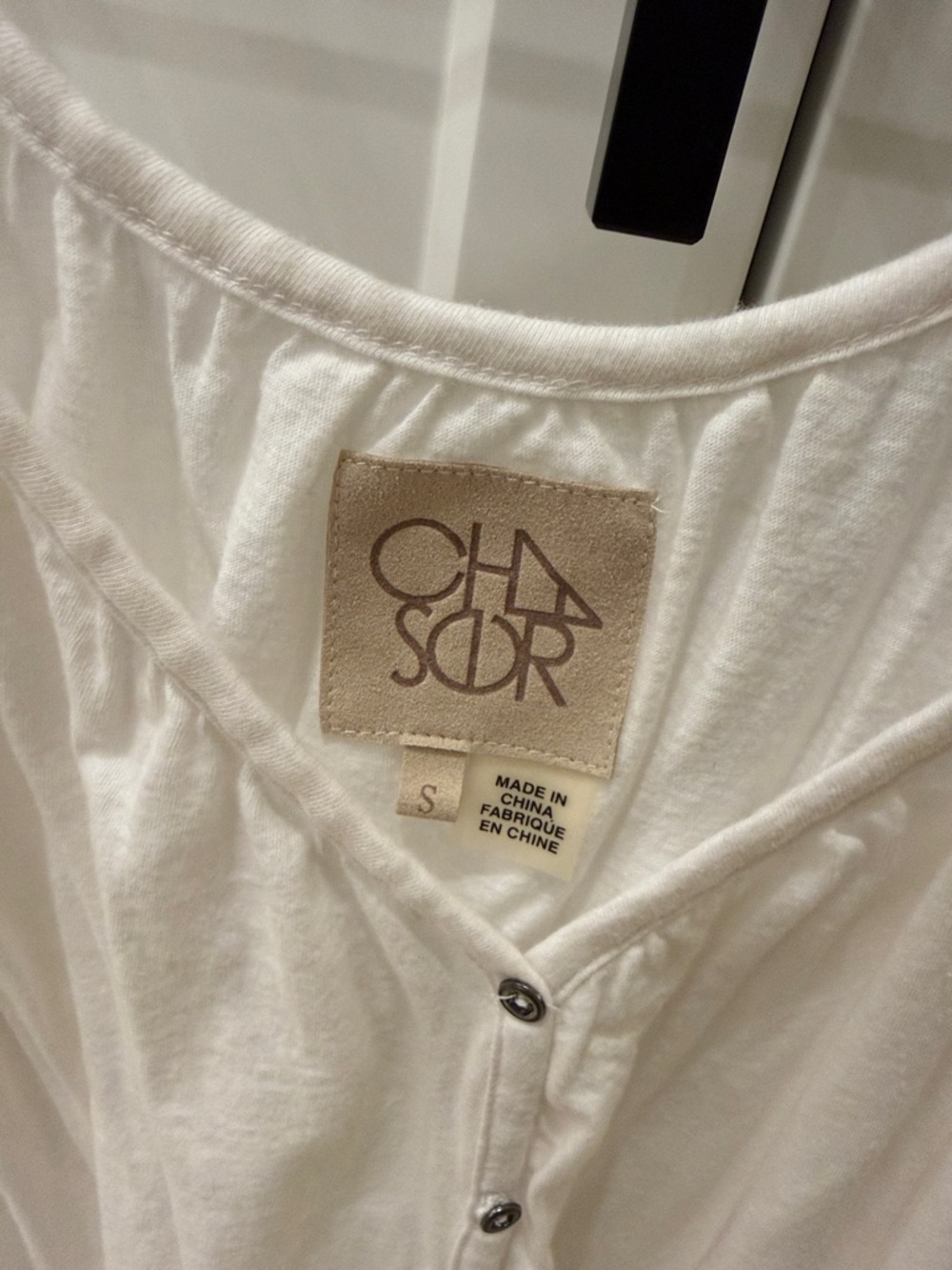 Chaser White Button-Front Tank - Picture 2 of 2